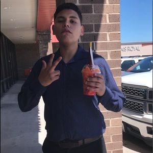 Meet your Posher, Juan